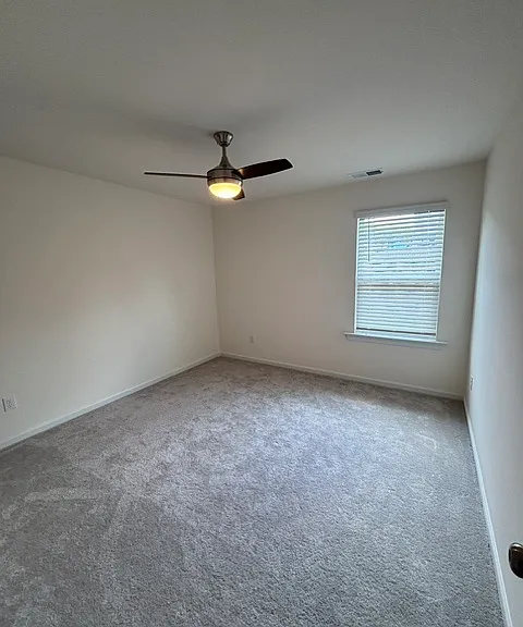 406 Auburndale Ct — Photo 16