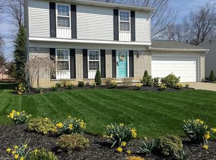 507 E Overlook Dr, Eastlake, OH