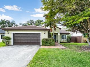 16112 SW 79th Ter, Miami, FL 33193