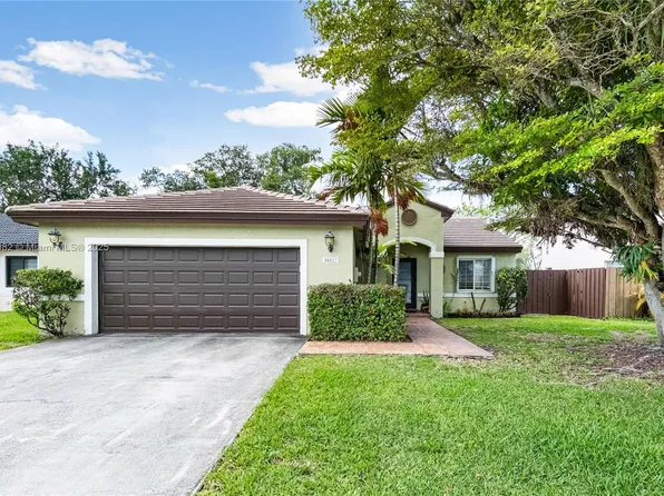 16112 SW 79th Ter, Miami, FL 33193