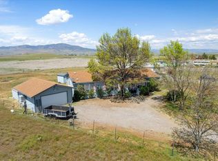 1611 Lichens Rd, Montague, CA 96064