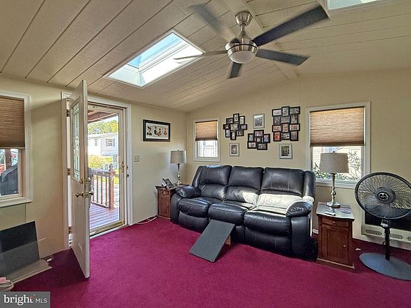 4th image of 21223 N St N #20