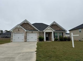 1341 Midnight Ride Ct, Hampton, GA 30228