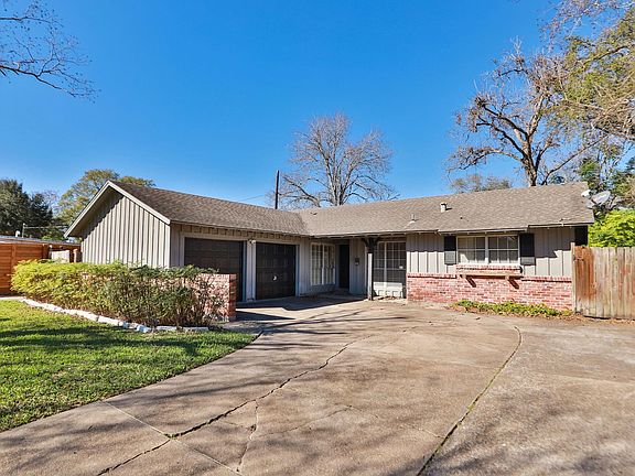 4th image of 7158 Sharpview Dr