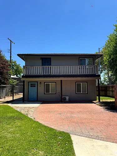 15 Forrest Ave Photo 1