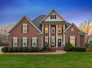 243 Spencer Creek Rd, Franklin, TN 37069