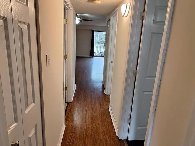 10501 S Highland Rd #104C — Photo 16