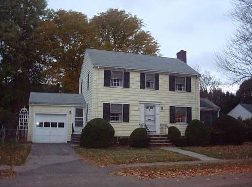 2nd image of 130 Dalton Rd
