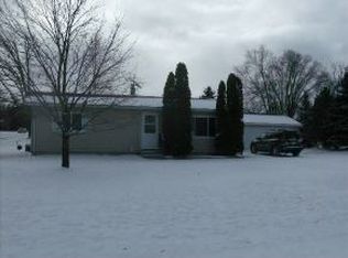 457 Valley View Dr, Wautoma, WI 54982