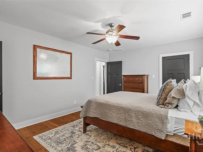 88 Magnolia St — Photo 33