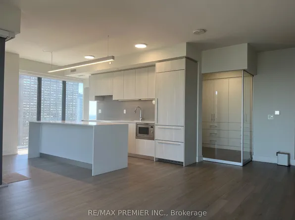 8 Cumberland St #3506, Toronto, ON M4W 0B6