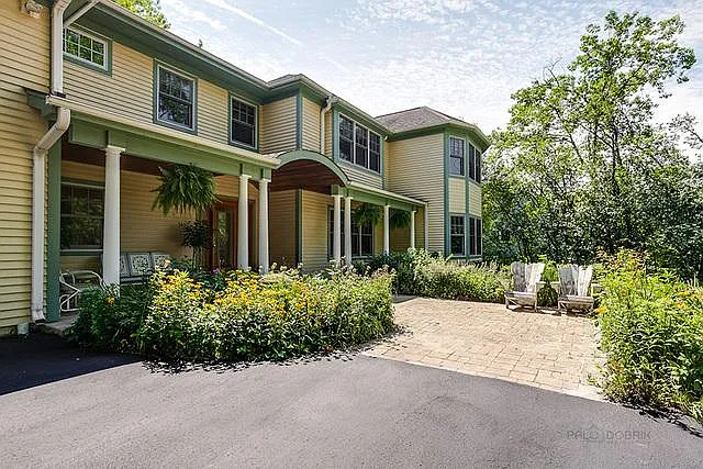 Property photo 4