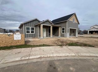 1054 W Troy Pl, Kuna, ID 83634