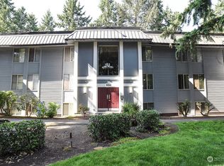 8521 Zircon Dr SW #D-64, Tacoma, WA