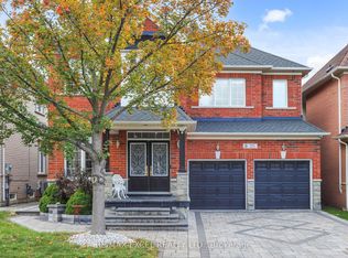25 Lundy Dr, Markham, ON L6B 0G1