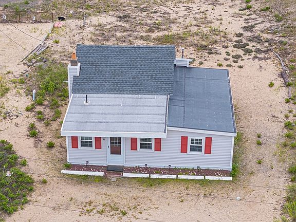 2nd image of 32 Plum Island Blvd