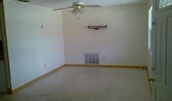 3rd image of 1746 Thames St