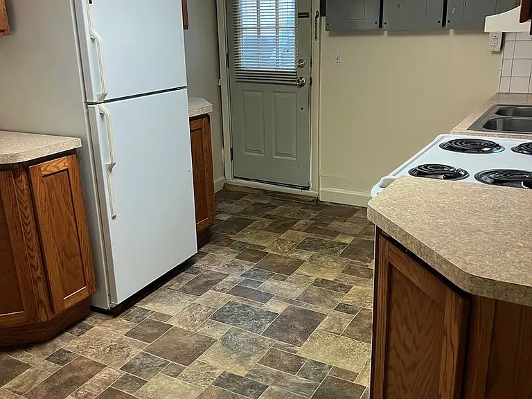 1212 Willard St — Photo 12
