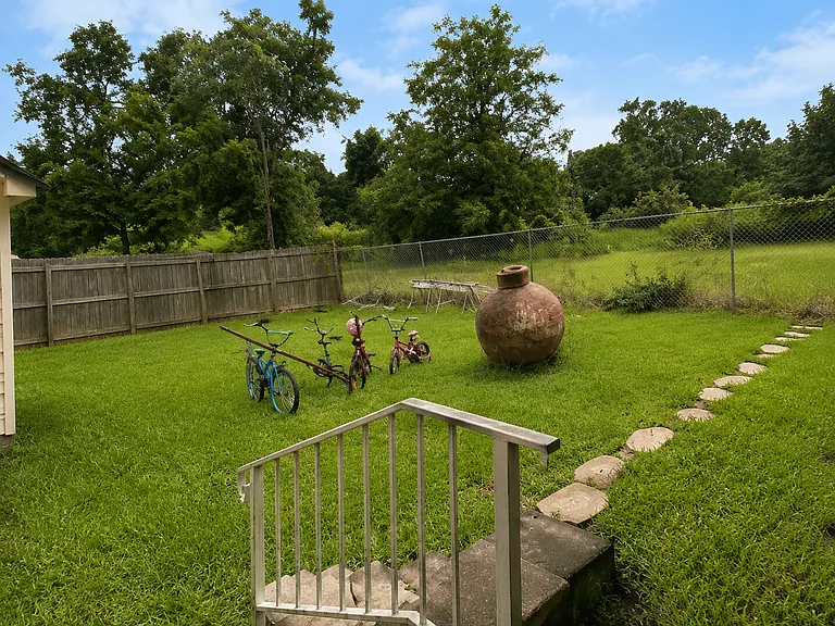 238 Badeaux Rd — Photo 22