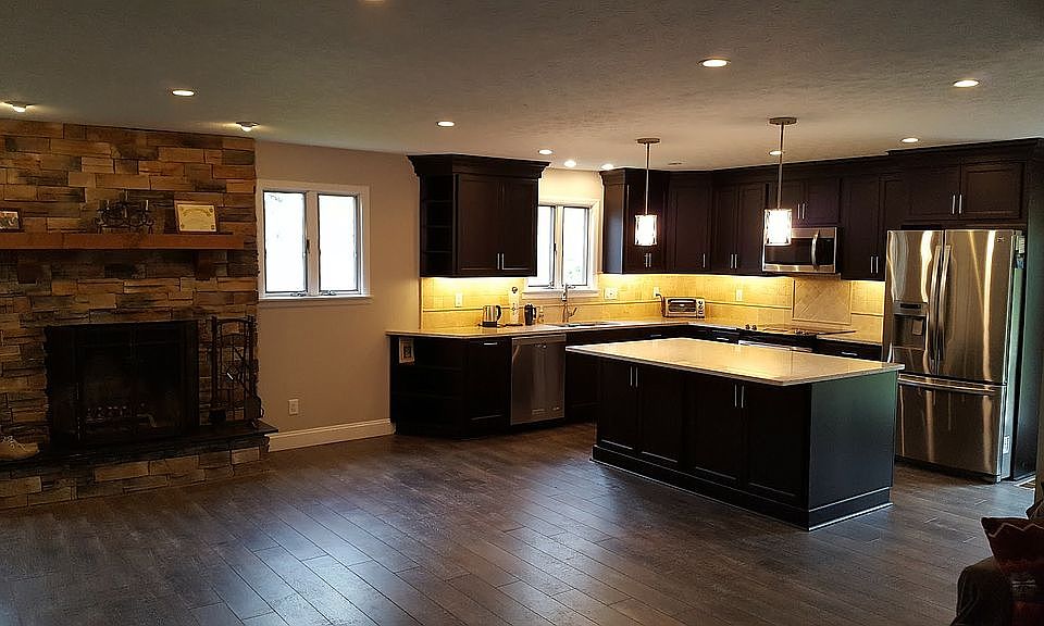 2nd image of 6950 Eastpoint Ct