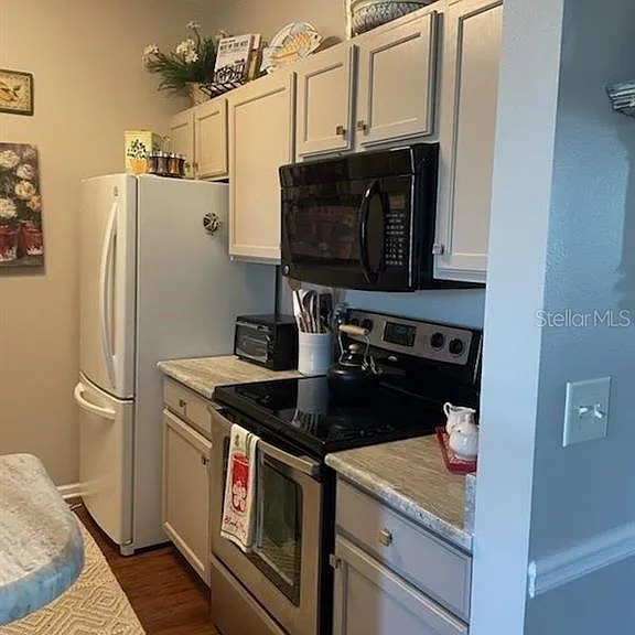 4802 51st St W #412 — Photo 44