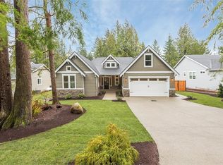 8207 56th Ave NW, Gig Harbor, WA 98332