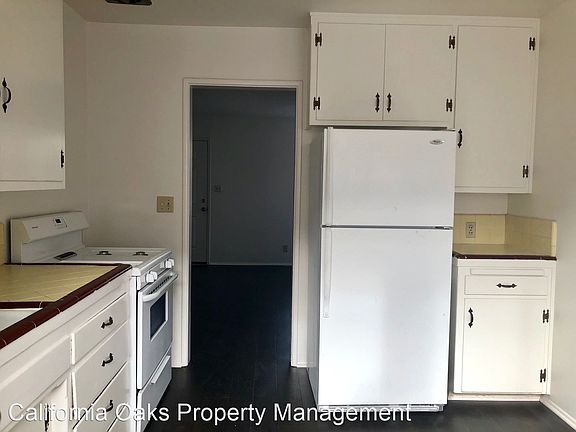 3rd image of 78 Bell Way