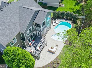 41972 Paddock Gate Pl, Ashburn, VA 20148