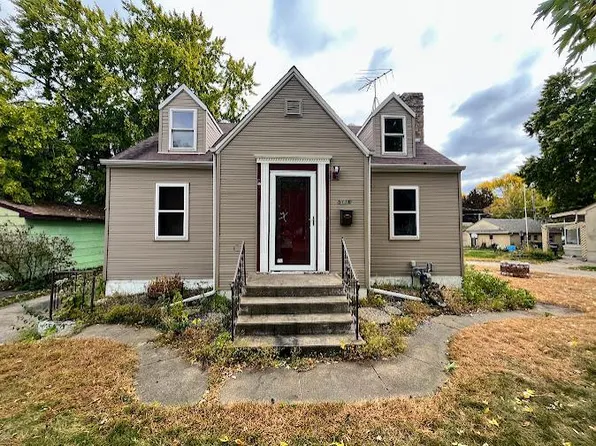 5116 Ewing Ave N, Brooklyn Center, MN 55429