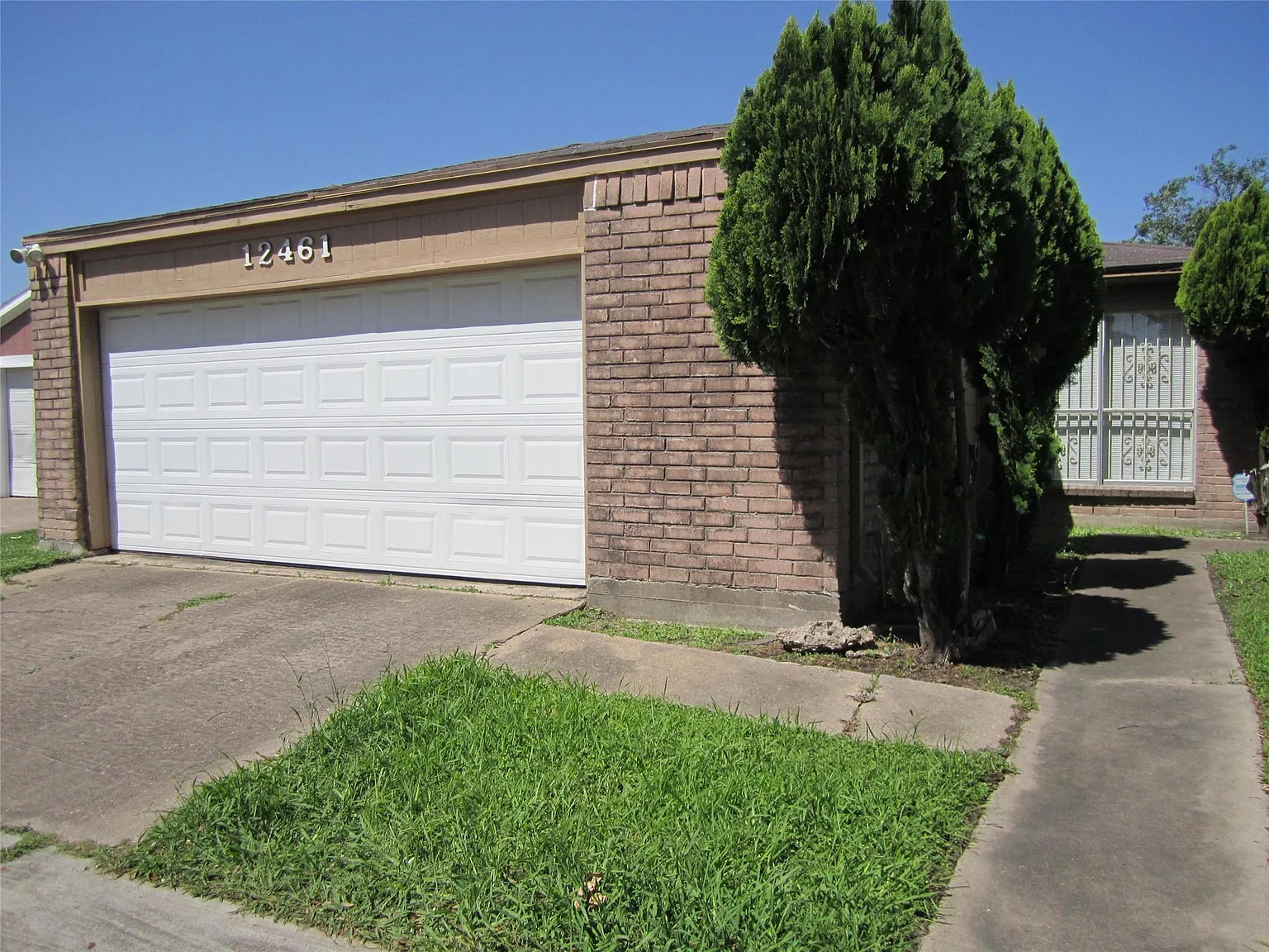 3 bed, 2.5 bath, 1715 sqft, $1,650 — Photo 1