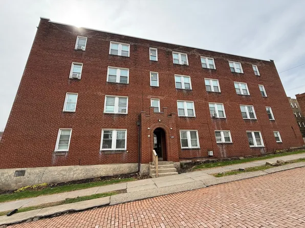 126-128 Central Square