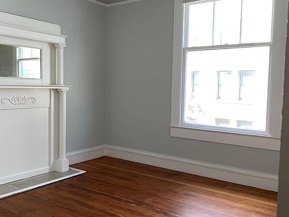3rd image of 667A Minna St #667A