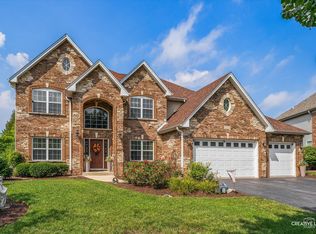 1242 Deerpath Dr, Yorkville, IL