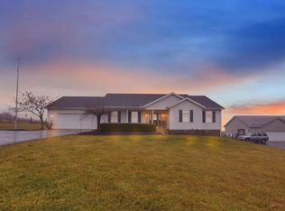 6215 Rapid Forge Rd, Greenfield, OH 45123