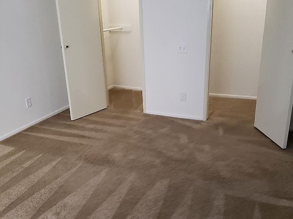 4th image of 757 S Kingsley Dr APT 5