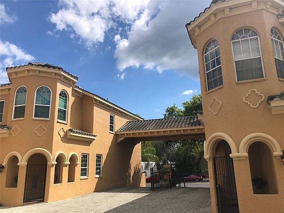 5th image of 2902 Hansen Manor Ln