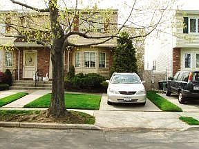1st image of 63 Ilyse Ct
