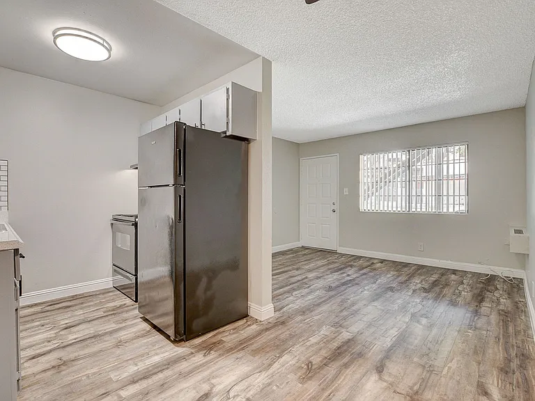 Cameron Apartments For Rent in Las Vegas