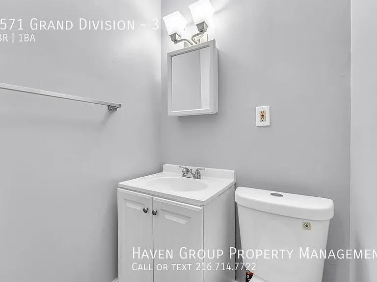 9571 Grand Division Ave #3 — Photo 19
