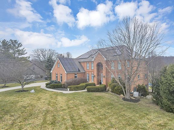 3rd image of 76 Wexford Dr