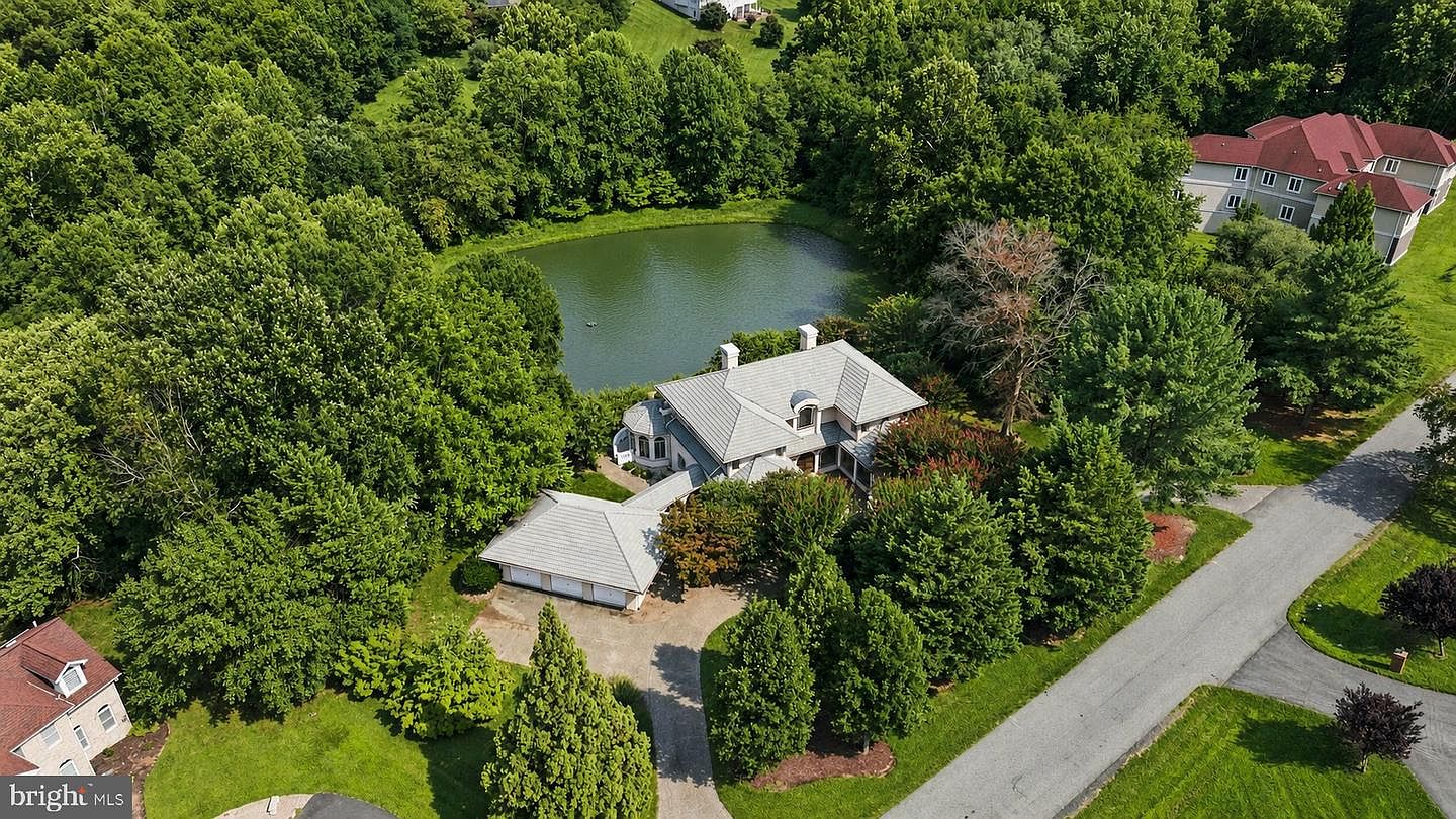 2710 Kirk Dr, Waldorf, MD 20603 | MLS #MDCH2058294 | Zillow