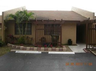 1673 NW 96th Ave, Pembroke Pines, FL 33024