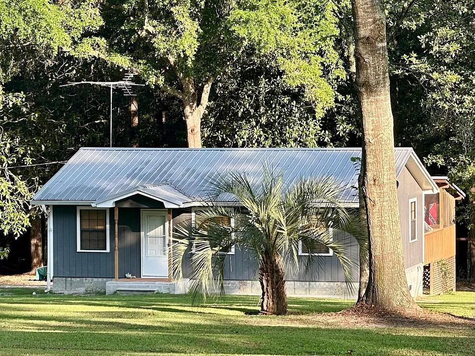 54 Hardwood Hollow Rd
