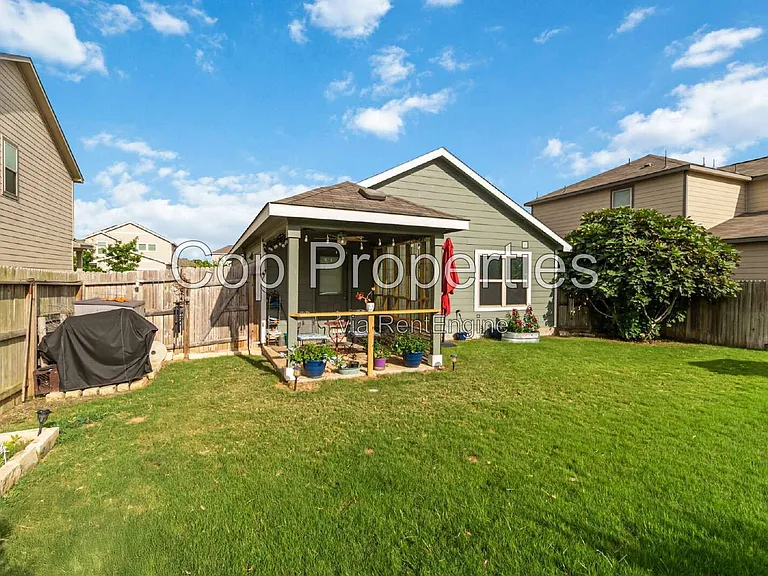 2425 Ayers Dr — Photo 26