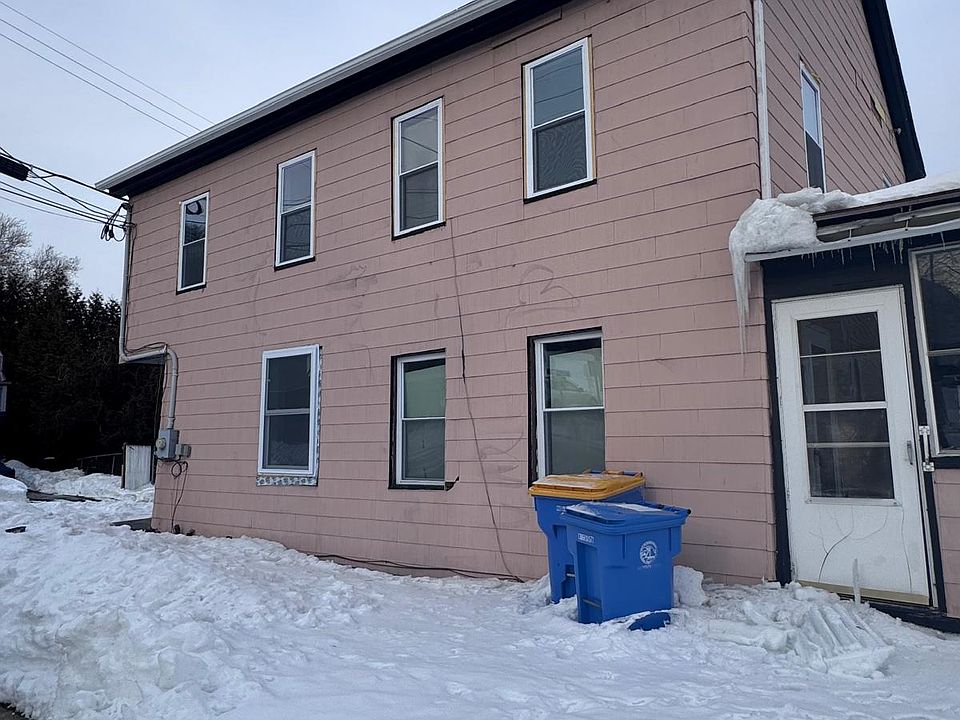 1st image of 20 Sycamore St #2