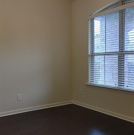 3rd image of 9142 Brook Park Dr