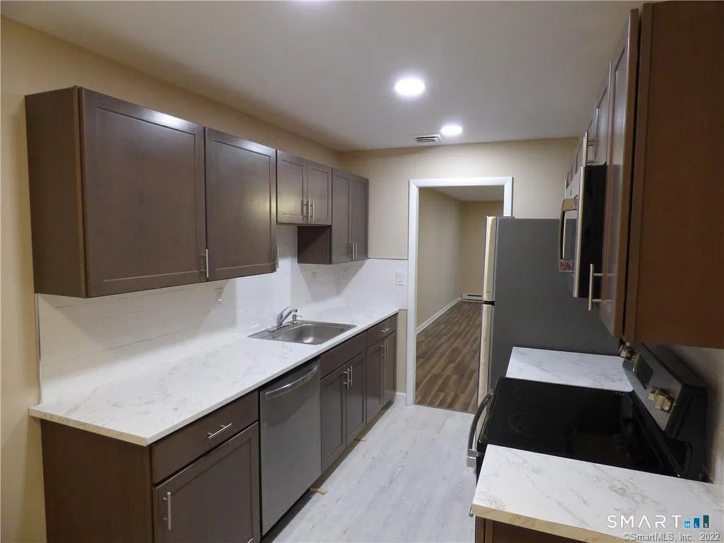 Cromwell Hills Condo — Photo 3