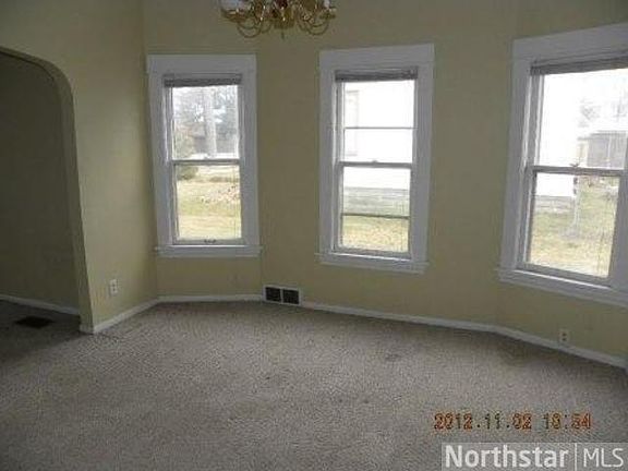 4th image of 2114 Temple Ct