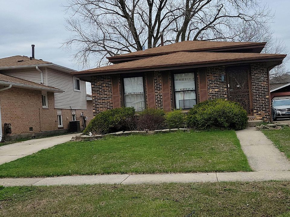 1st image of 18142 Ravisloe Ter