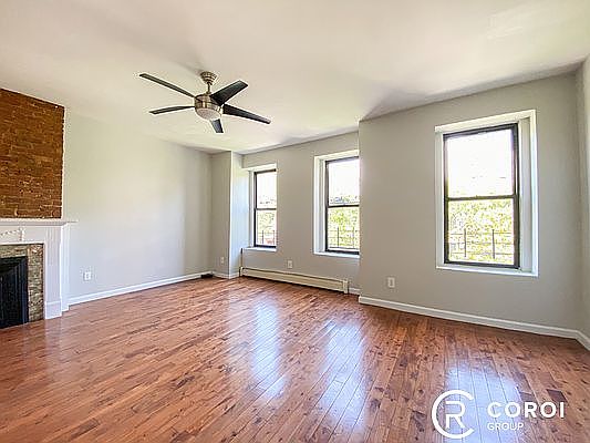 5th image of 674 Jefferson Ave #3